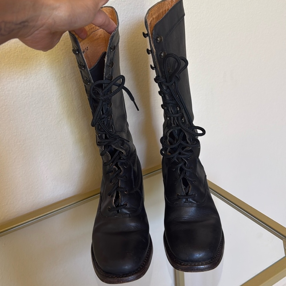 Frye combat boots, amazing worn in condition